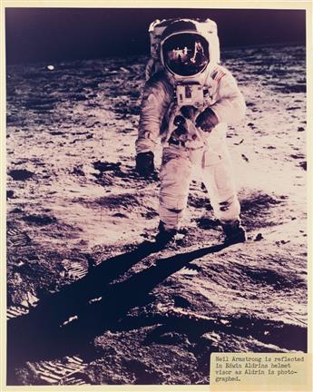 (APOLLO SPACE MISSIONS) An archive of 6 period binders containing approximately 280 photographs depicting Apollo Missions 10, 11, 12, 1